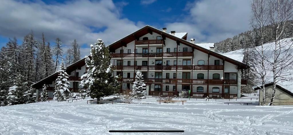 Fiocco Di Neve Apartman Pila  Kültér fotó