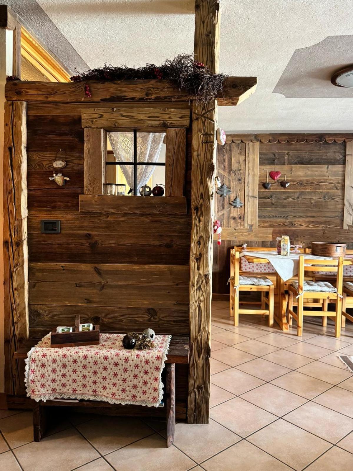 Fiocco Di Neve Apartman Pila  Kültér fotó